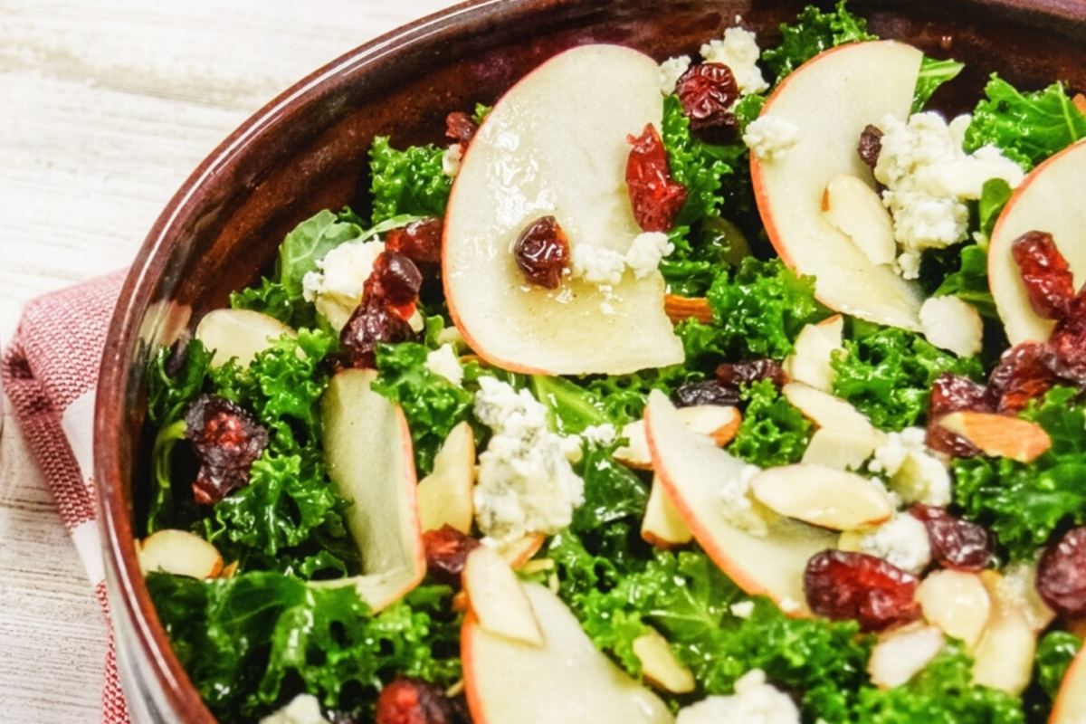 Crisp Apple and Kale Salad
